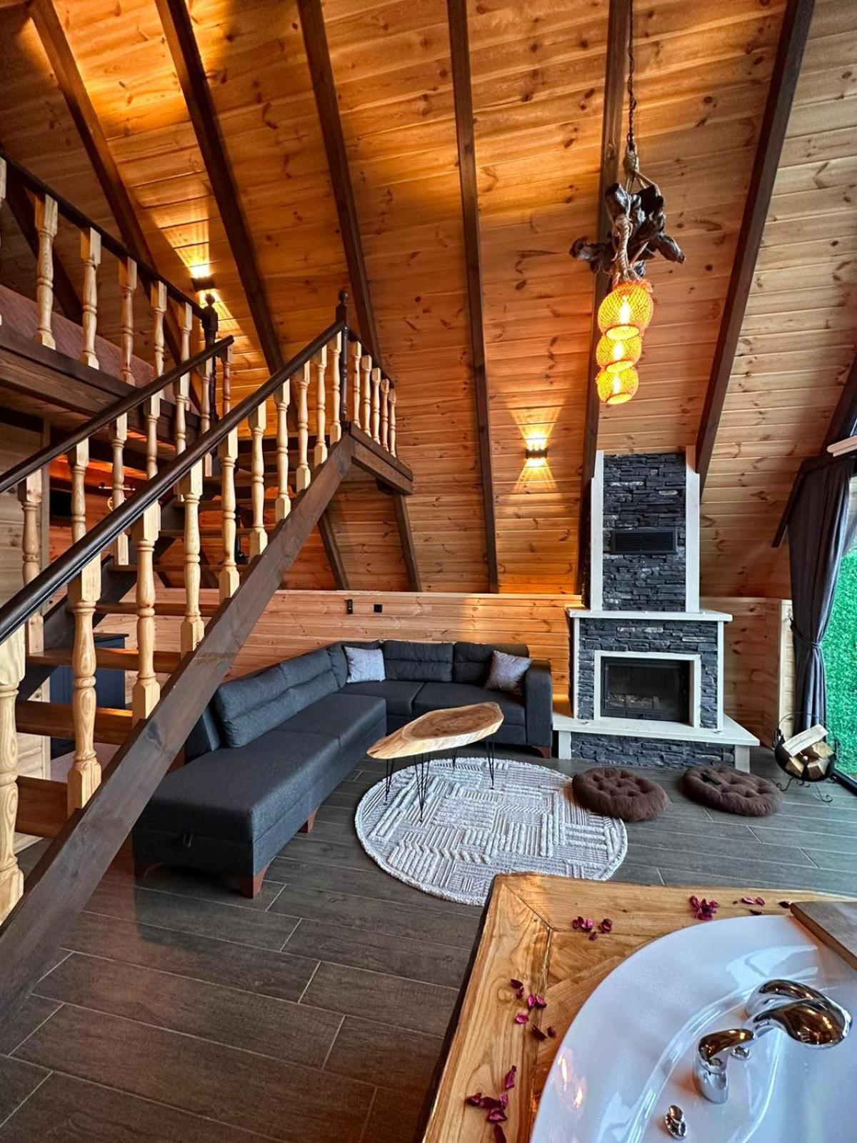 Eloi Suit Bungalov Ardesen Exterior photo